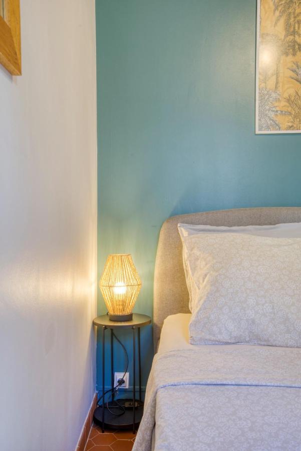 Cosy, Modern, Fully Equipped, Air Conditioning, Nice Historical, Old Town, 1Minute Walk From Beach - "Le Bunico 4" Exterior photo