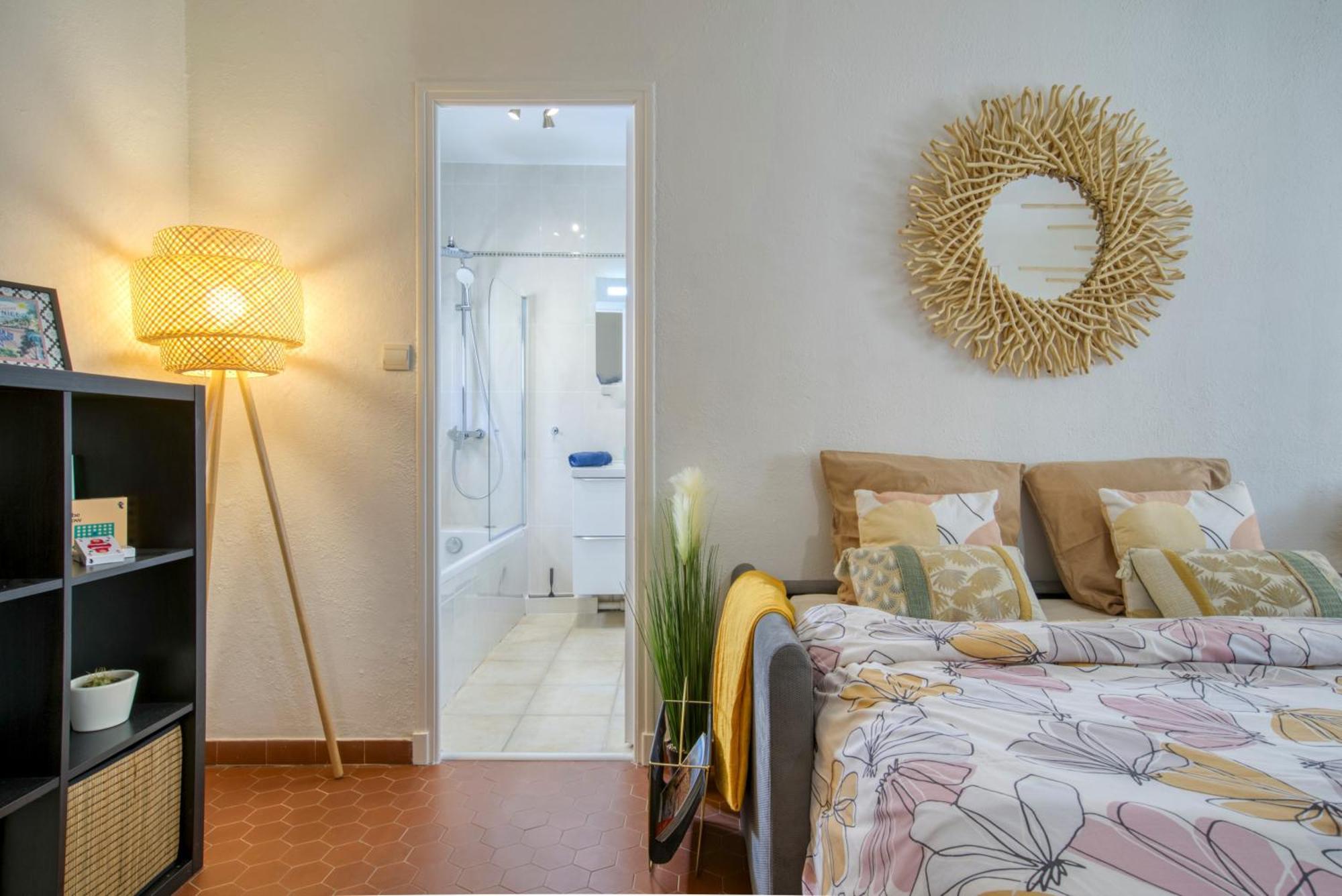Cosy, Modern, Fully Equipped, Air Conditioning, Nice Historical, Old Town, 1Minute Walk From Beach - "Le Bunico 4" Exterior photo